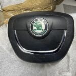 Подушка безопасности рулевая Skoda Octavia A5